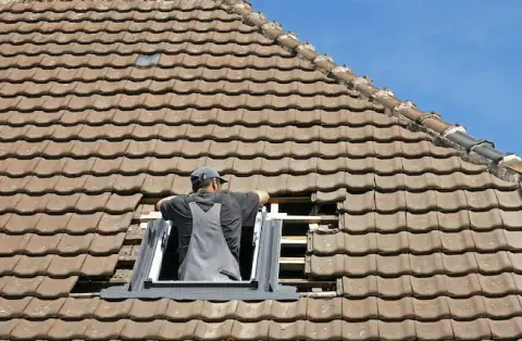 Pose de velux - Lahourcade
